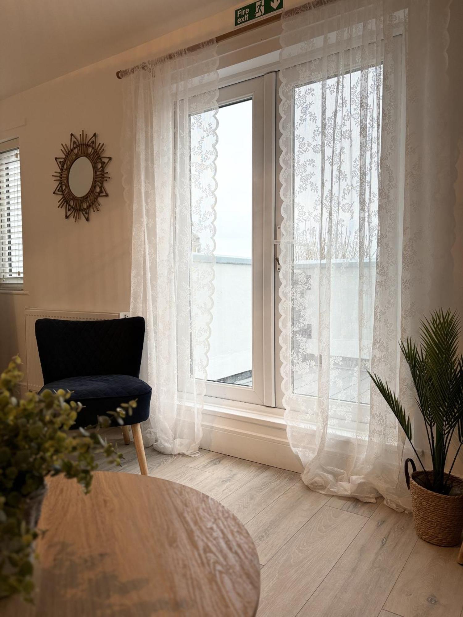 23 Coastal Comfort Милом Экстерьер фото